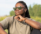 Woman wearing Rover, Silver Reflective Square Sunglasses